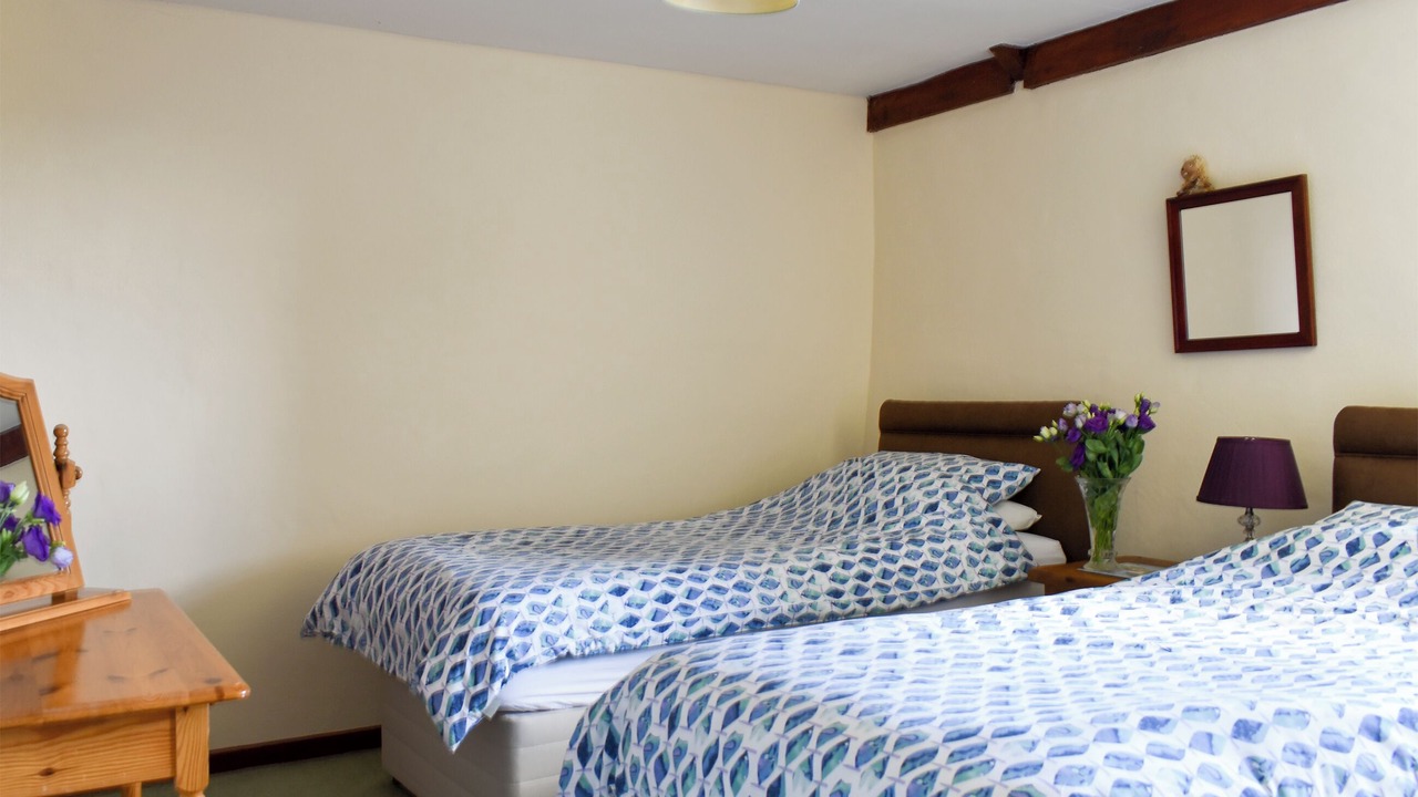 Photo of Others in Saint Kew