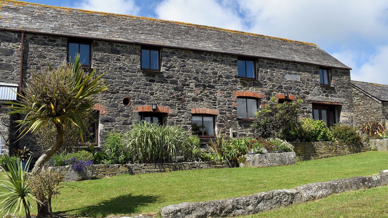 Photo of Others in Saint Kew