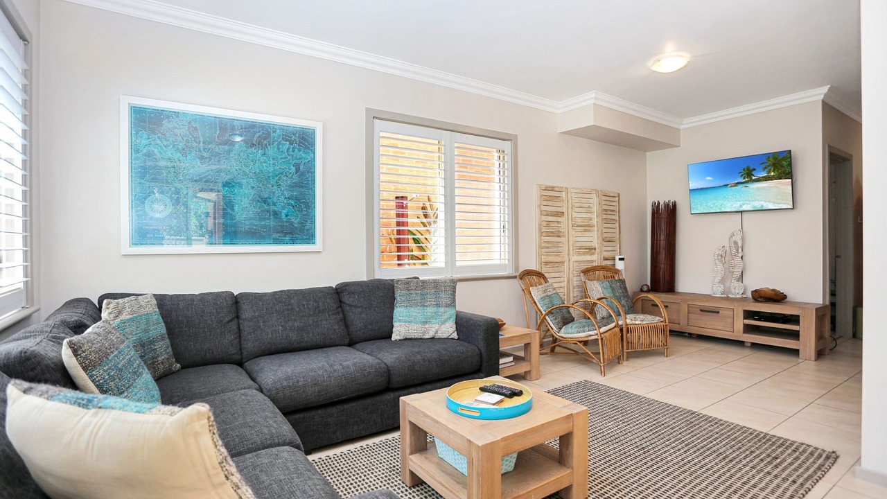 Photo of Livingroom in Hawks Nest