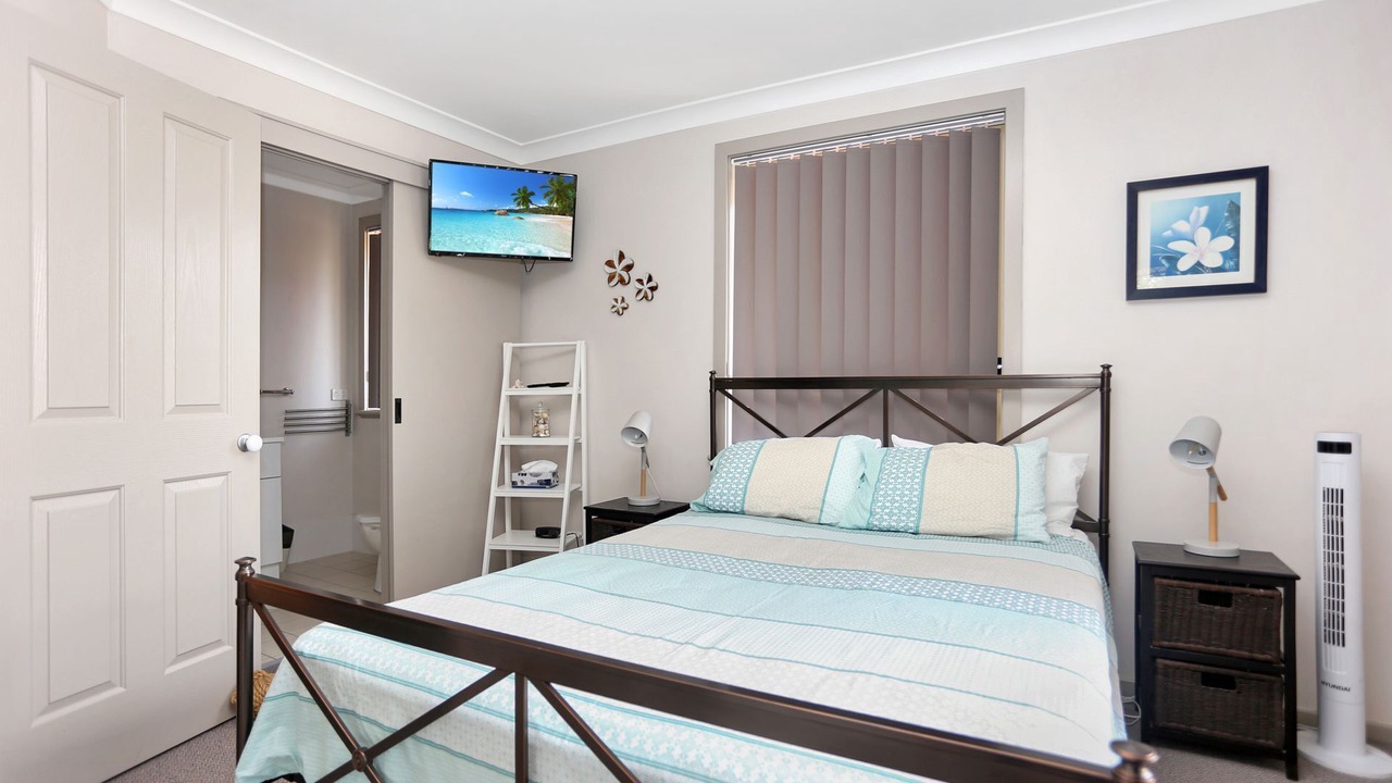 Photo of Bedroom in Hawks Nest