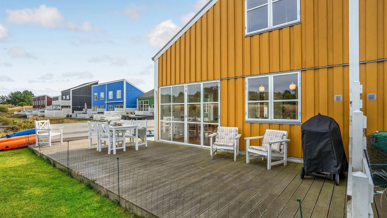 Photo of Others in Øer Strand