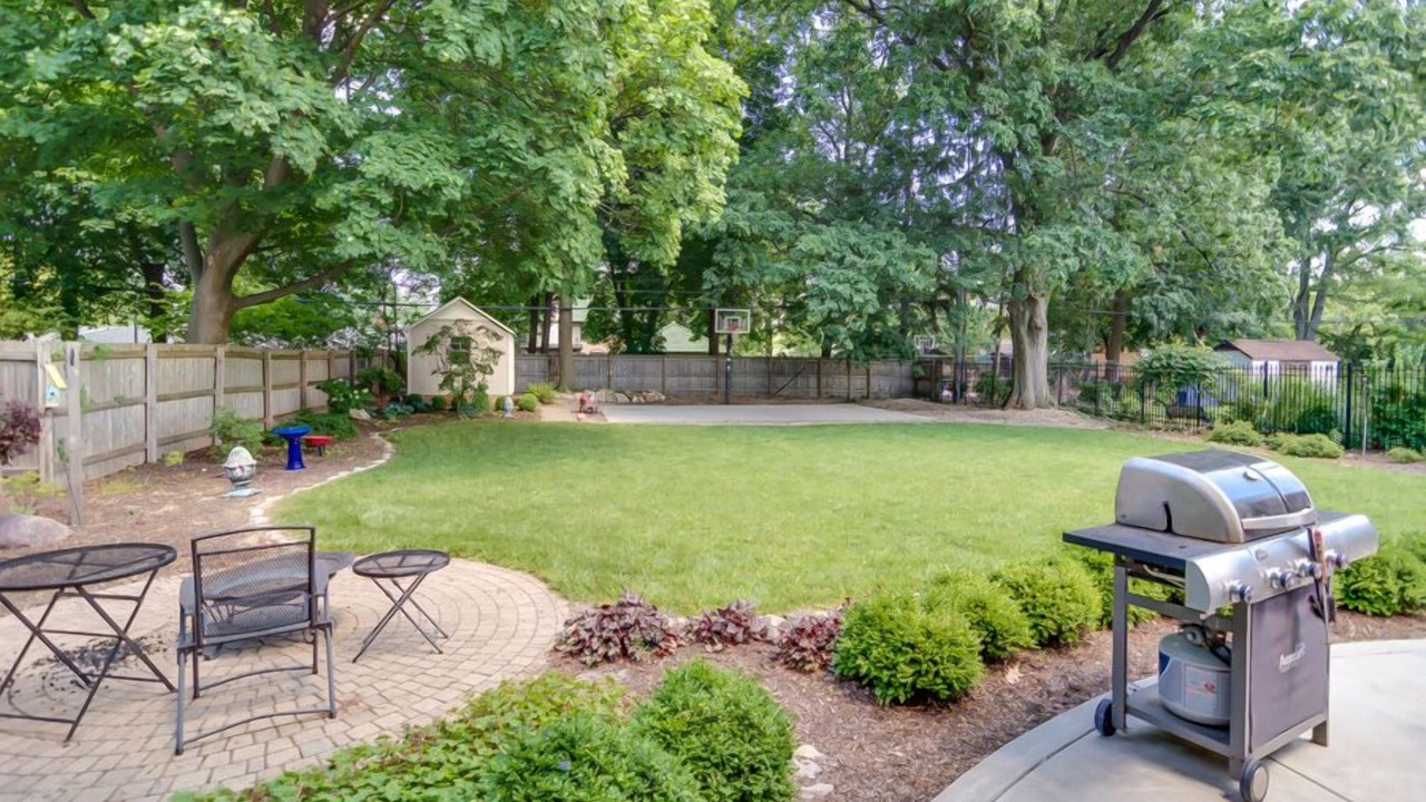 Photo of Outdoor in West Washington