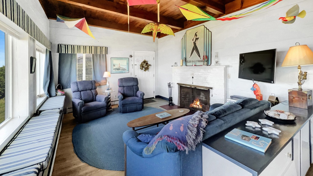 Photo of Livingroom in Arch Cape