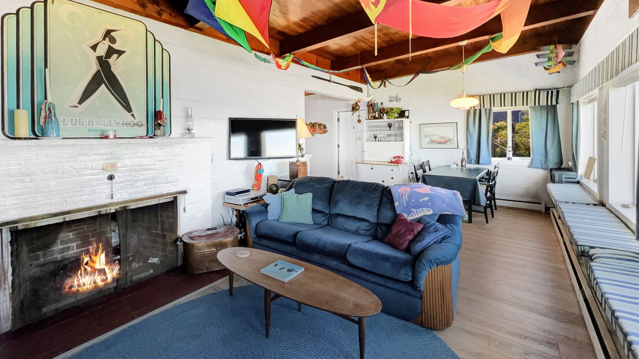 Photo of Livingroom in Arch Cape