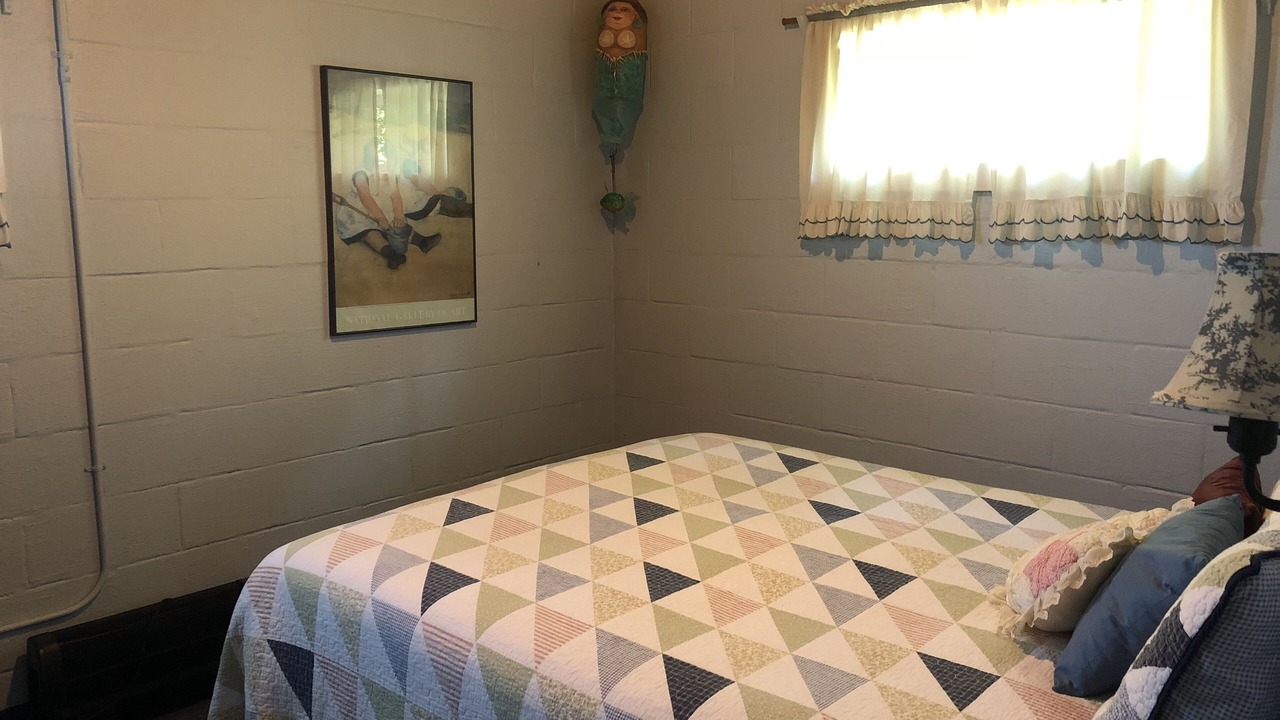Photo of Bedroom in Arch Cape
