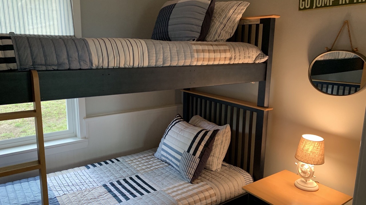 Photo of Bedroom in Higgins Lake