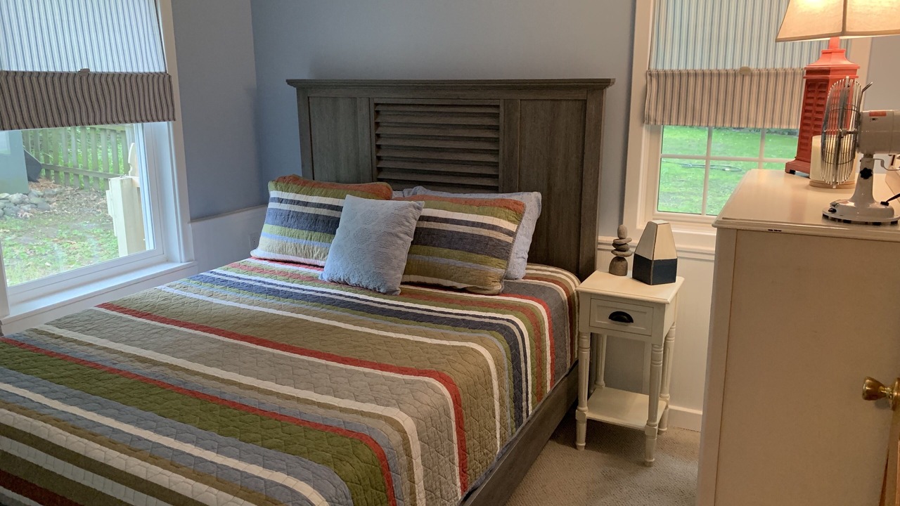 Photo of Bedroom in Higgins Lake