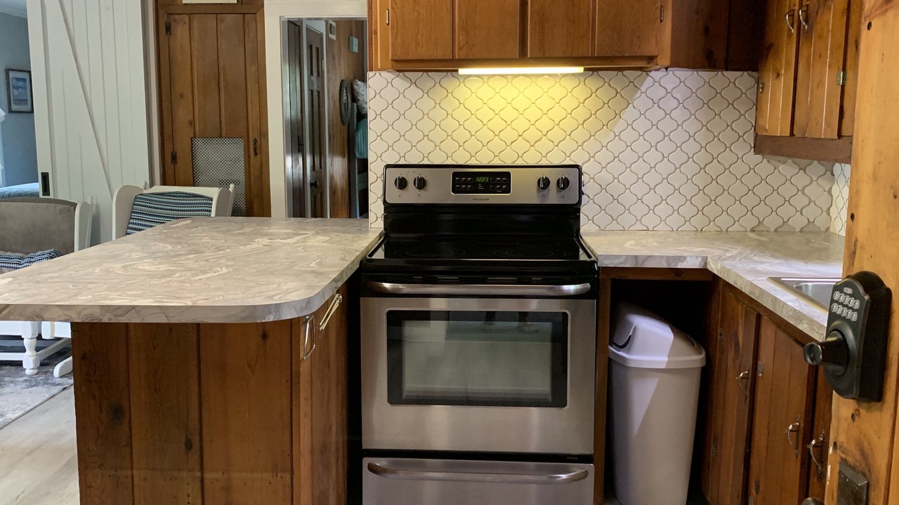 Photo of Kitchen in Higgins Lake