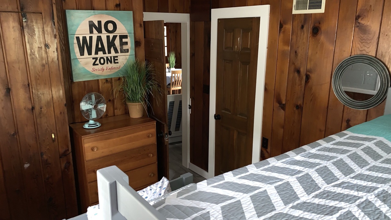Photo of Bedroom in Higgins Lake