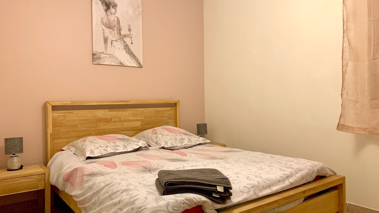 Photo of Bedroom in Le Cres