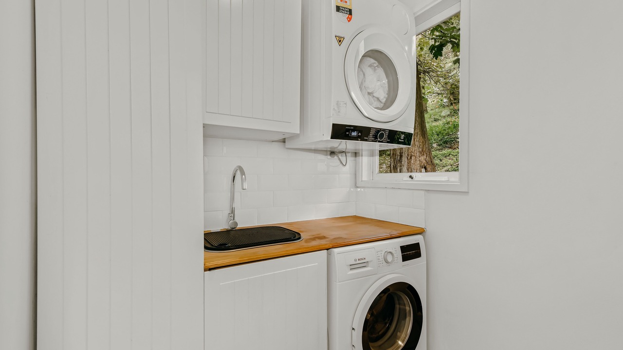 Photo of Others in Belgrave