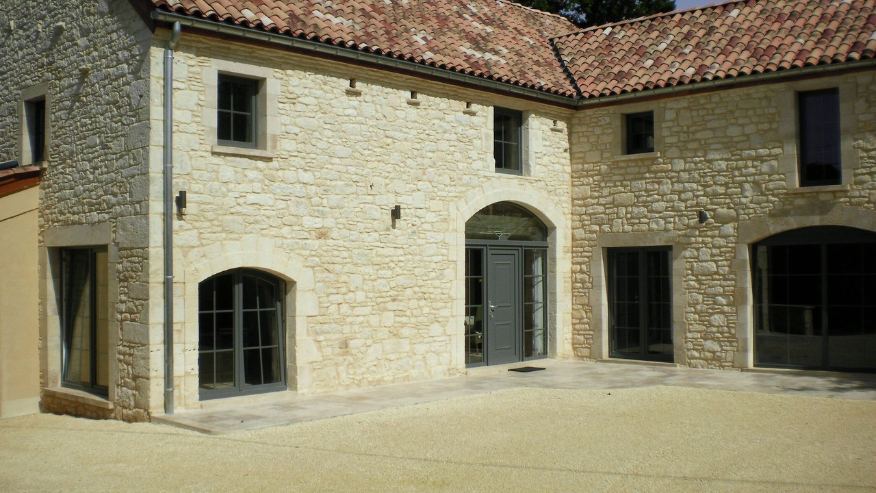 Photo of Outdoor in Jayac