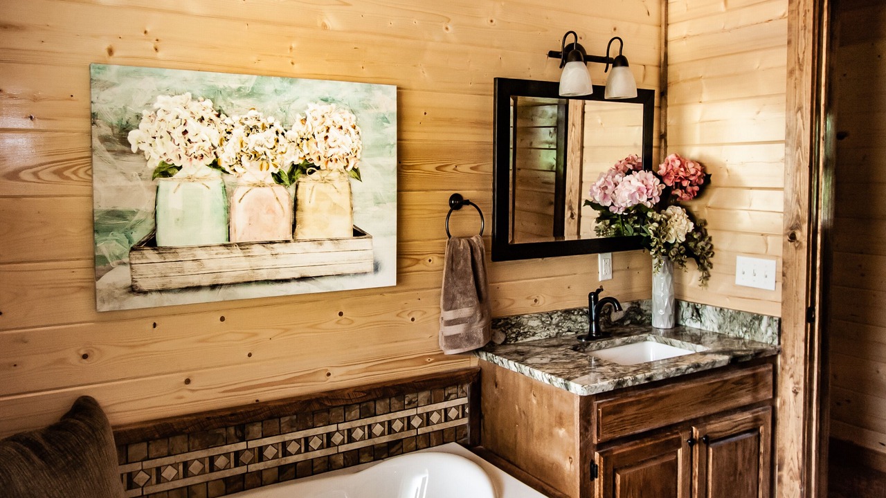 Photo of Bathroom in Broken Bow