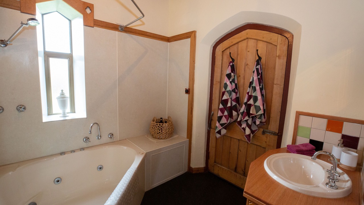 Photo of Bathroom in Cape Bridgewater