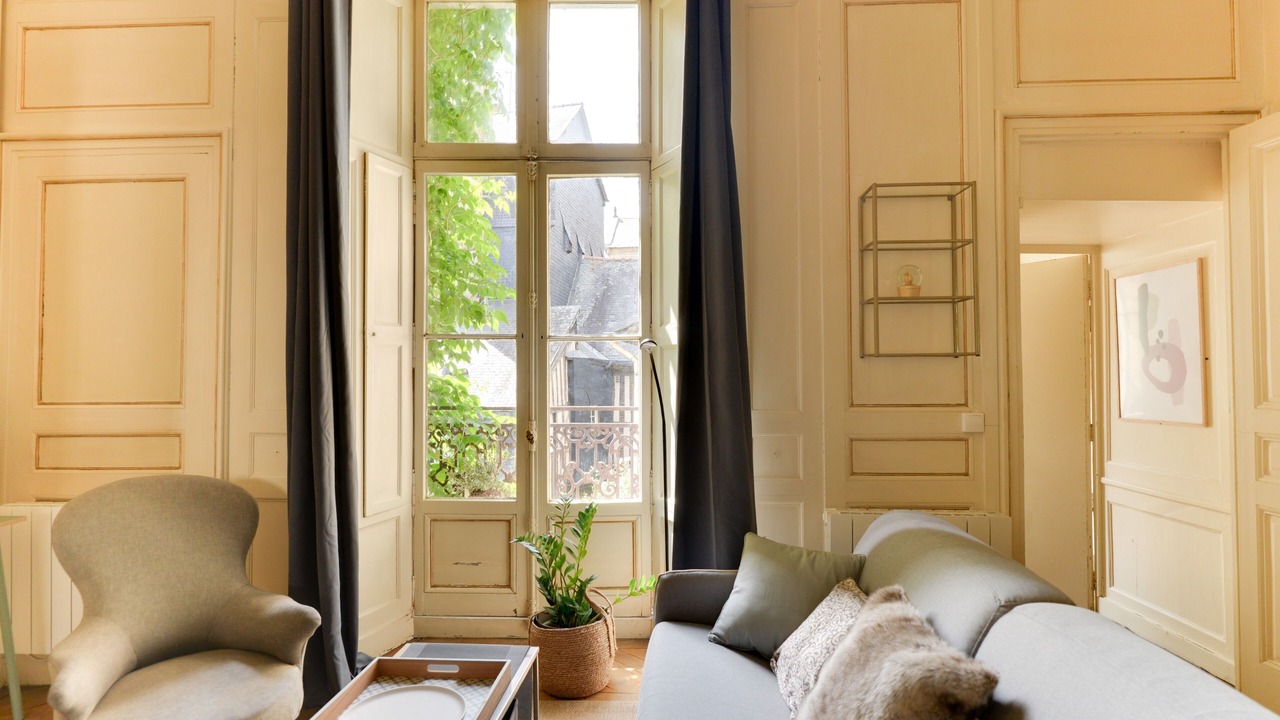 Photo of Livingroom in Centre