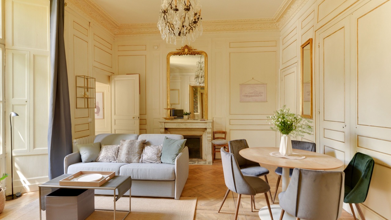 Photo of Livingroom in Centre