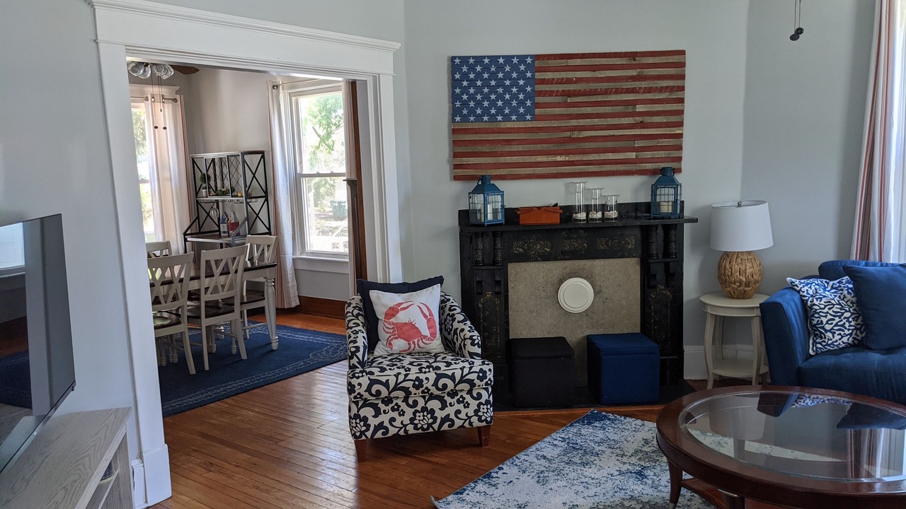 Photo of Livingroom in Cape Charles
