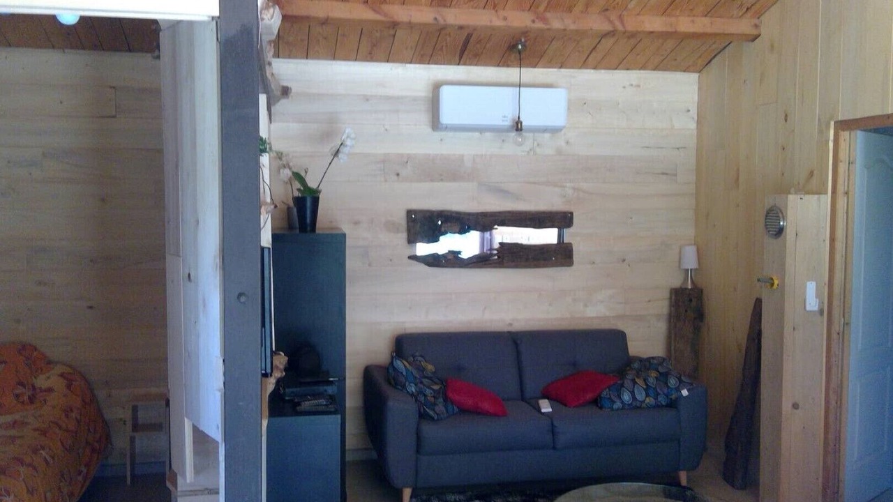 Photo of Livingroom in Saint-Paul-les-Fonts