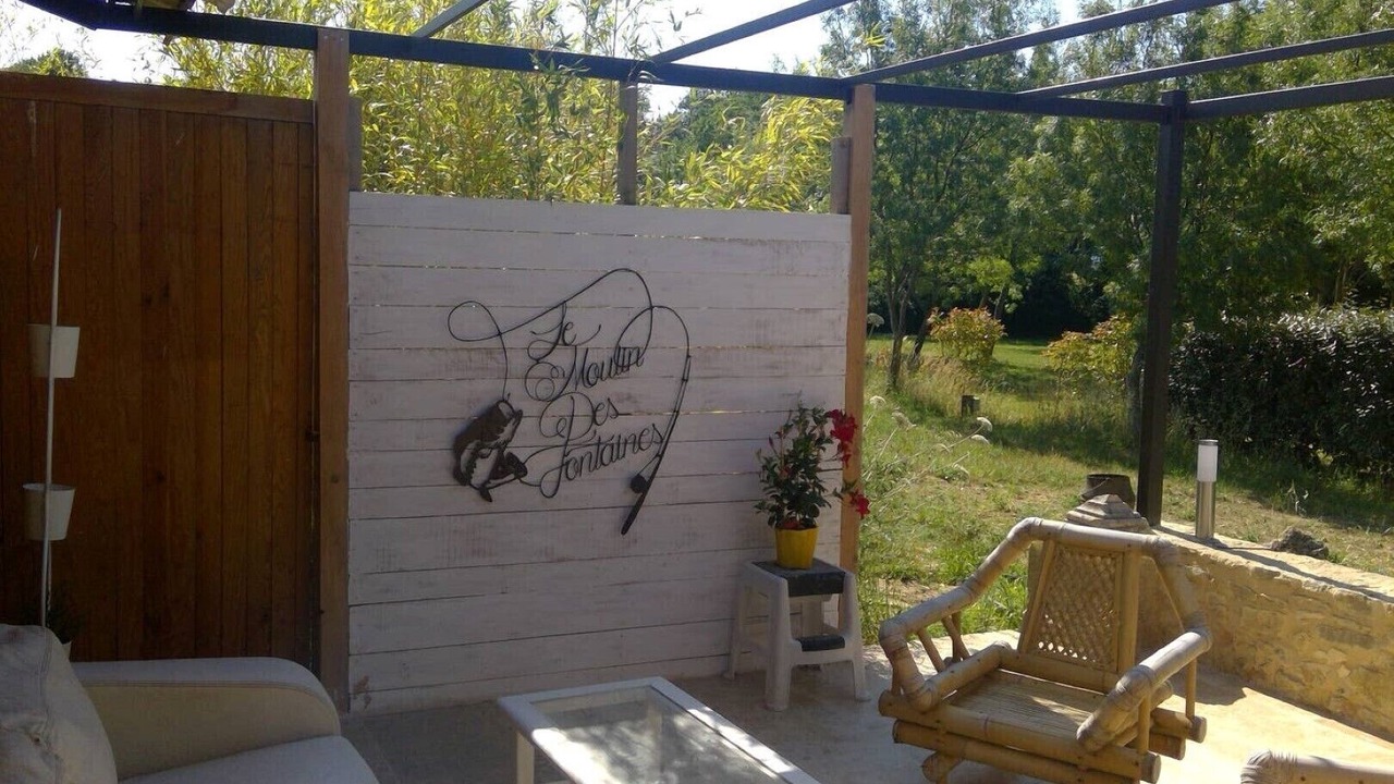 Photo of Patio Balcony in Saint-Paul-les-Fonts