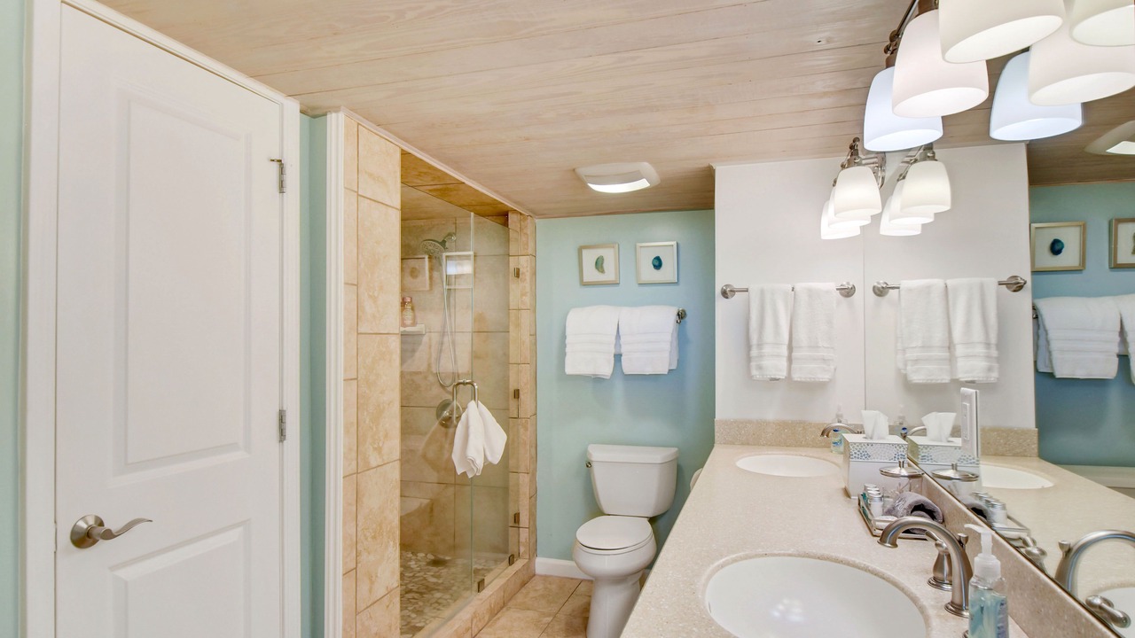 Photo of Bathroom in Saint Simons Island