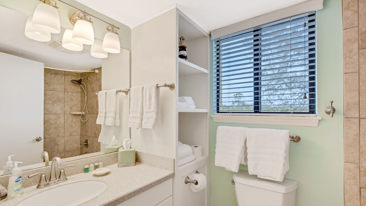 Photo of Bathroom in Saint Simons Island