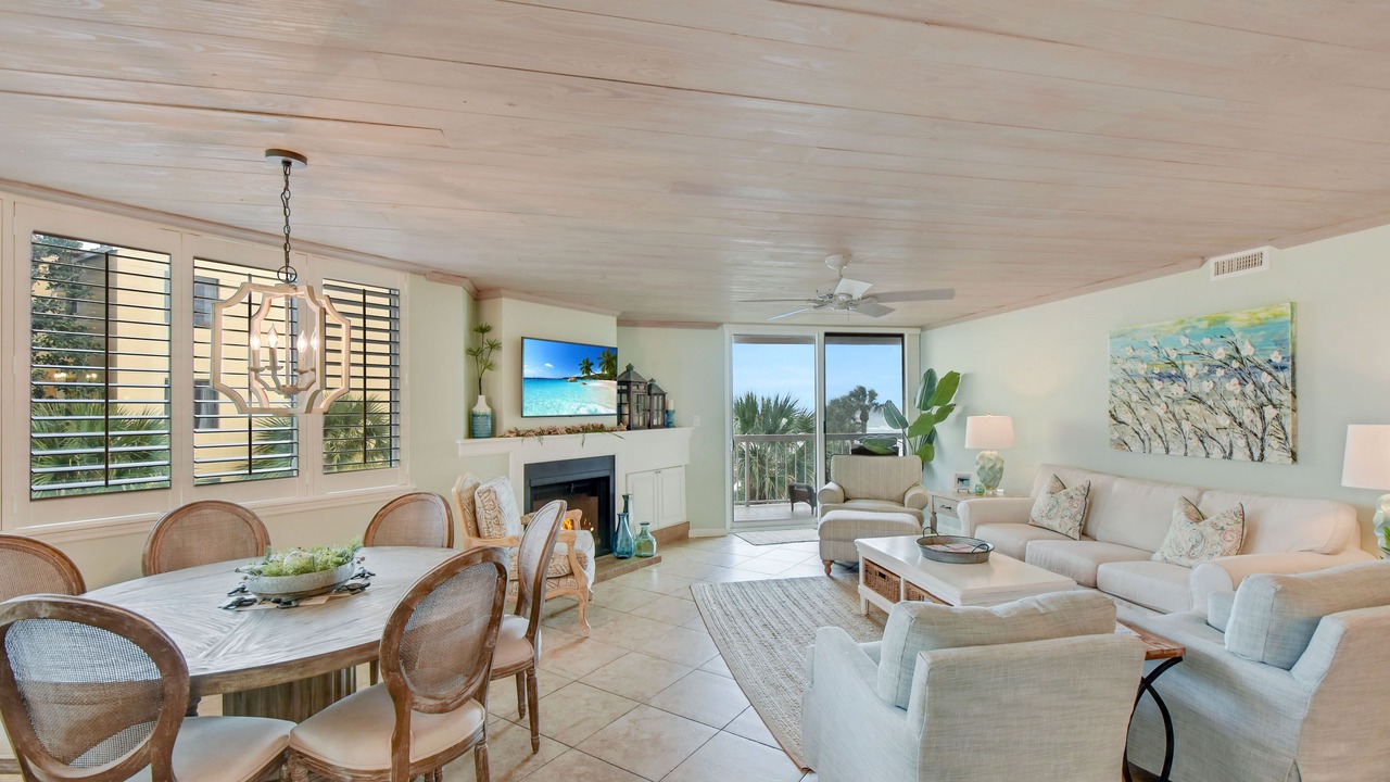 Photo of Livingroom in Saint Simons Island