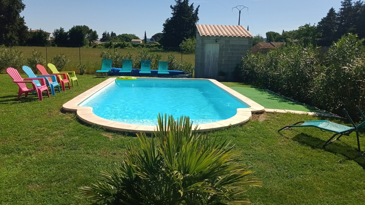 Photo of Outdoor in Sainte-Cecile-les-Vignes