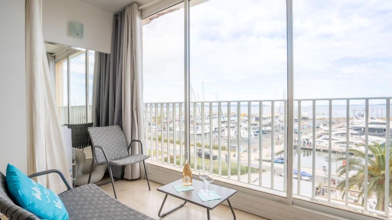 Photo of Livingroom in Hyeres