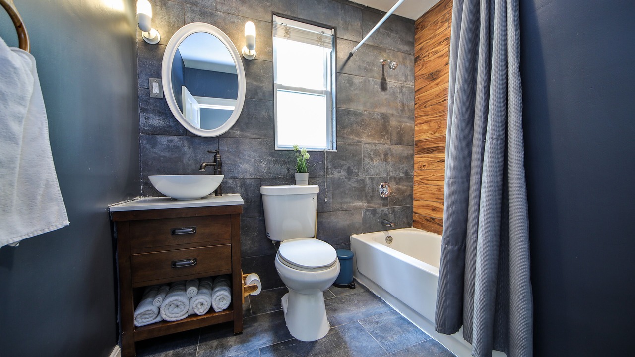 Photo of Bathroom in Jones Hill