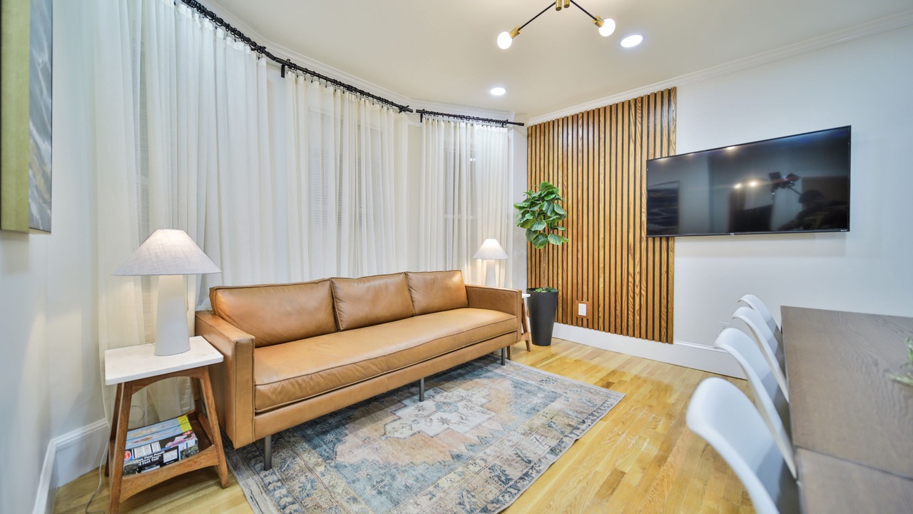 Photo of Livingroom in Jones Hill