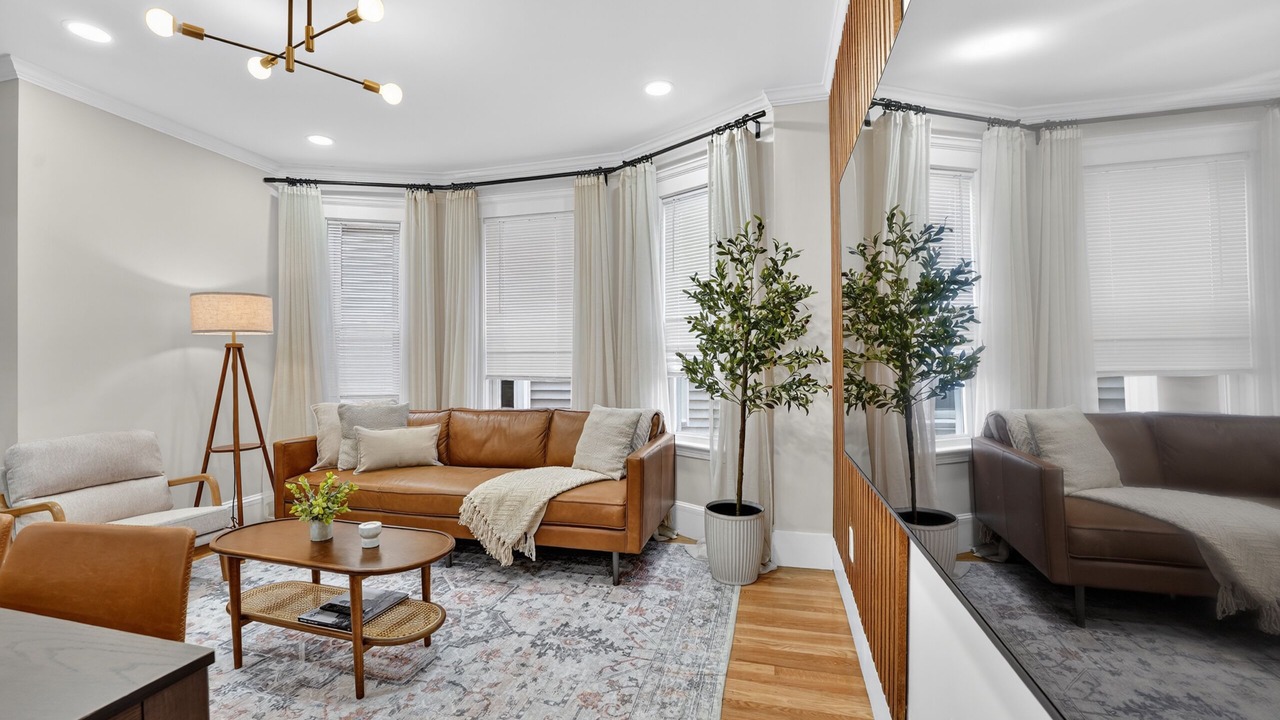 Photo of Livingroom in Jones Hill