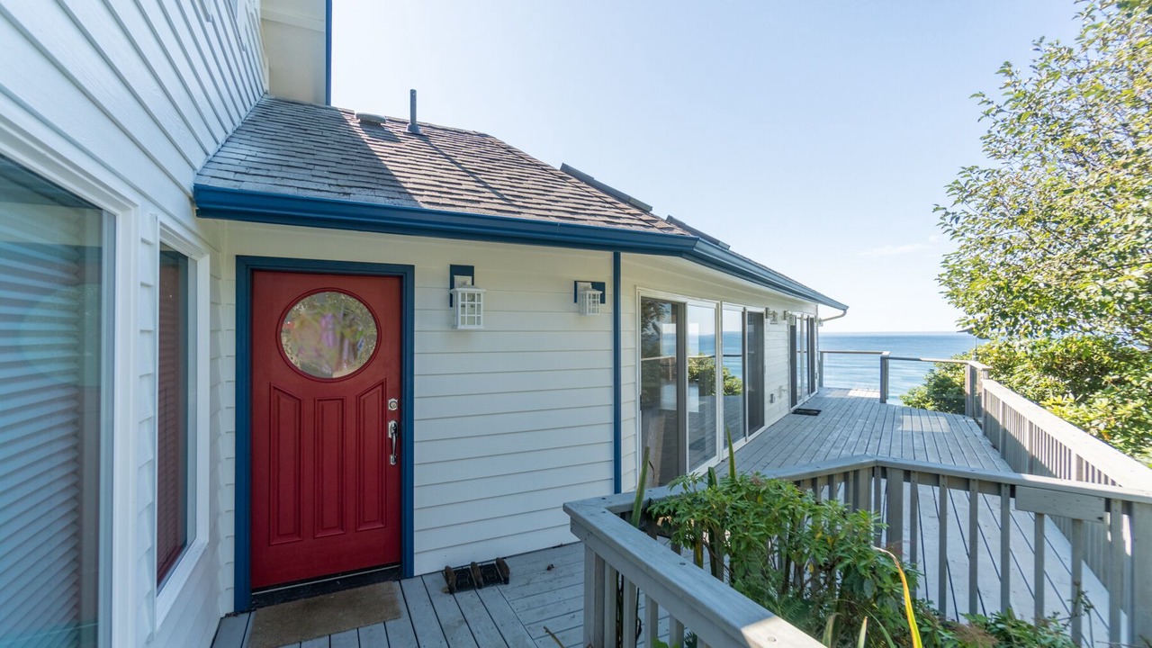 Photo of Others in Cloverdale