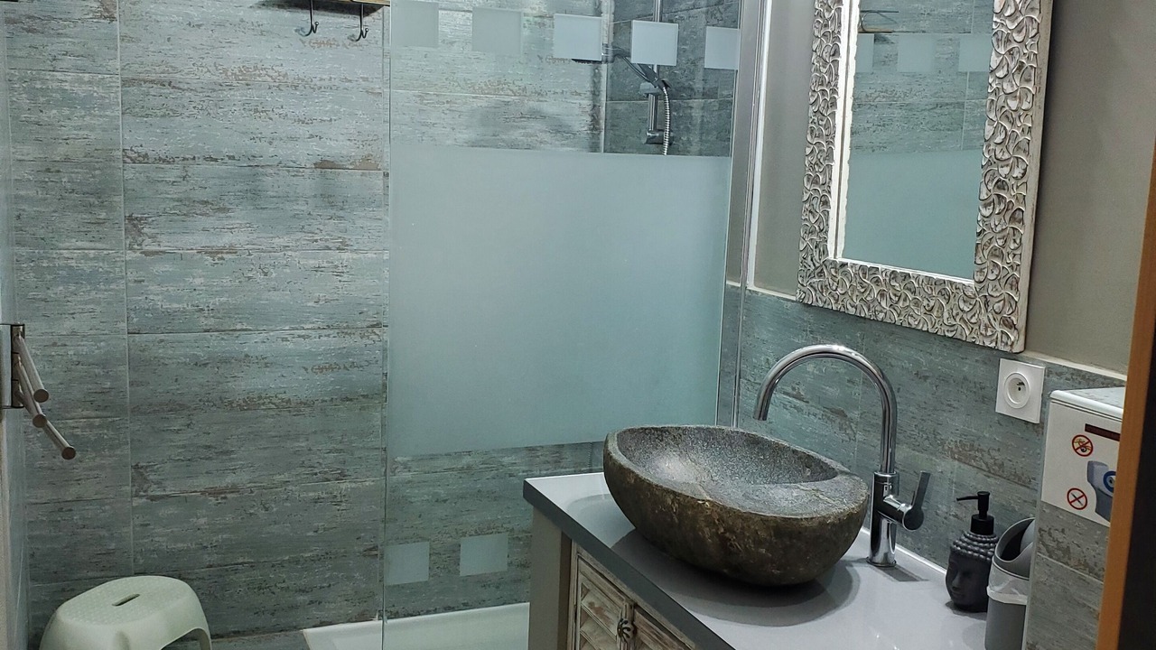 Photo of Bathroom in Saint-Julien-de-Peyrolas
