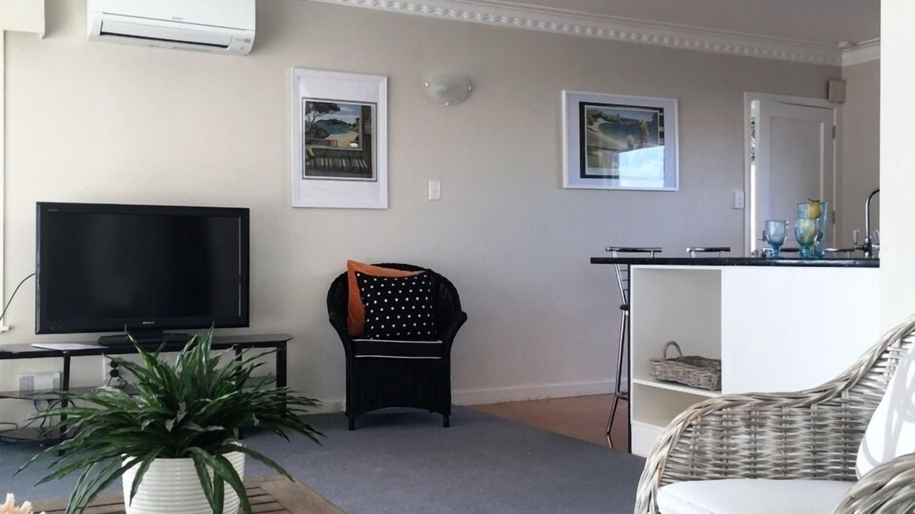 Photo of Livingroom in Milford