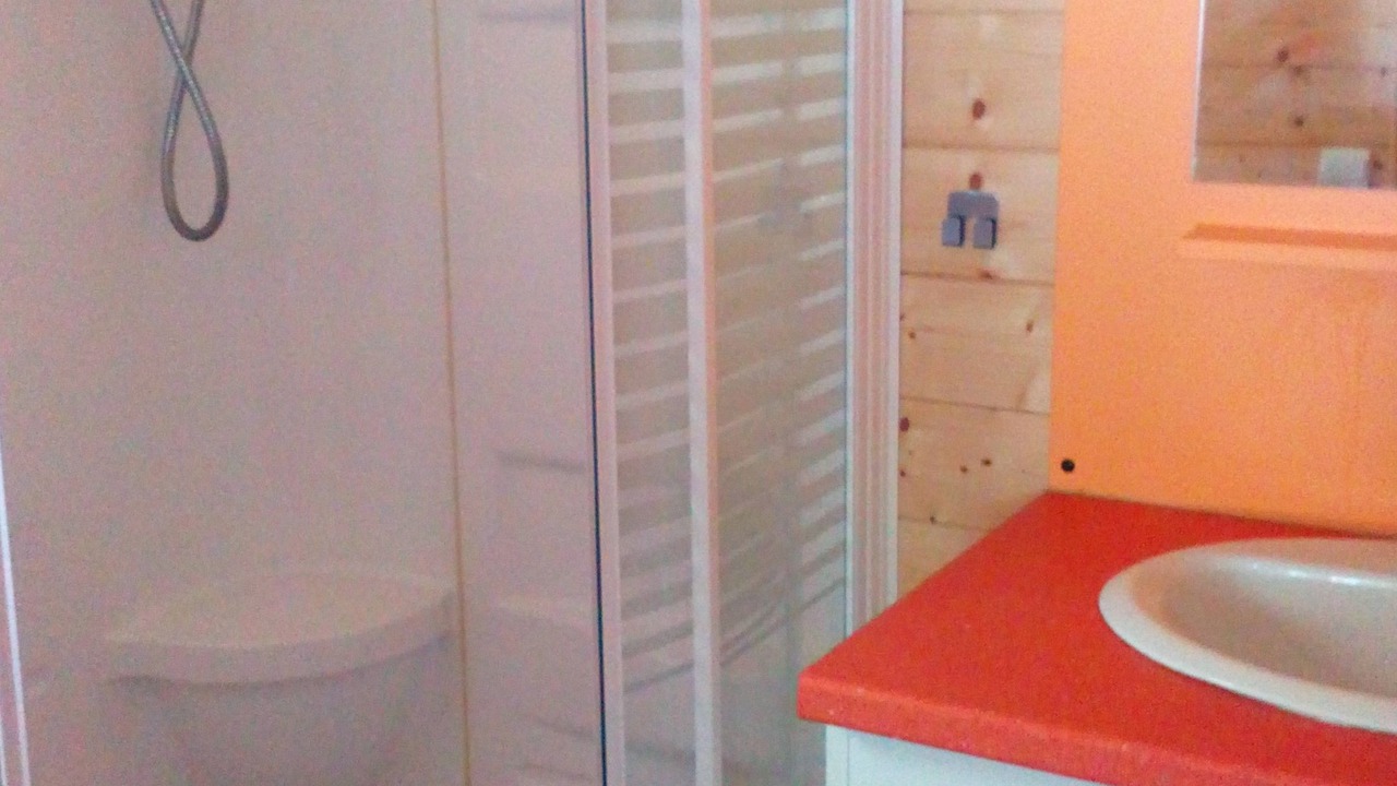 Photo of Bathroom in Saint-Laurent-les-Bains