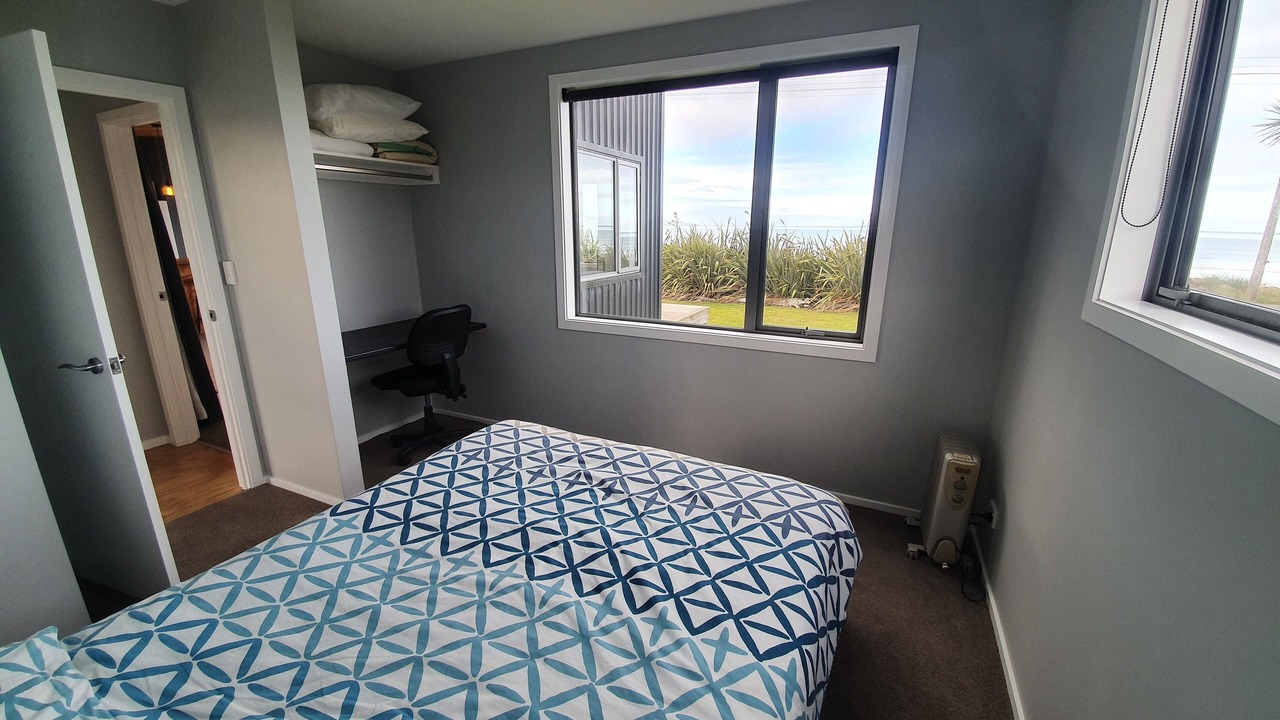 Photo of Bedroom in Colac Bay