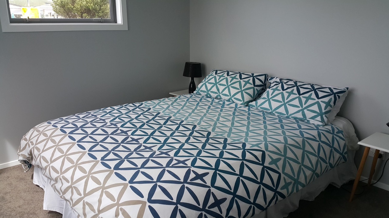 Photo of Bedroom in Colac Bay