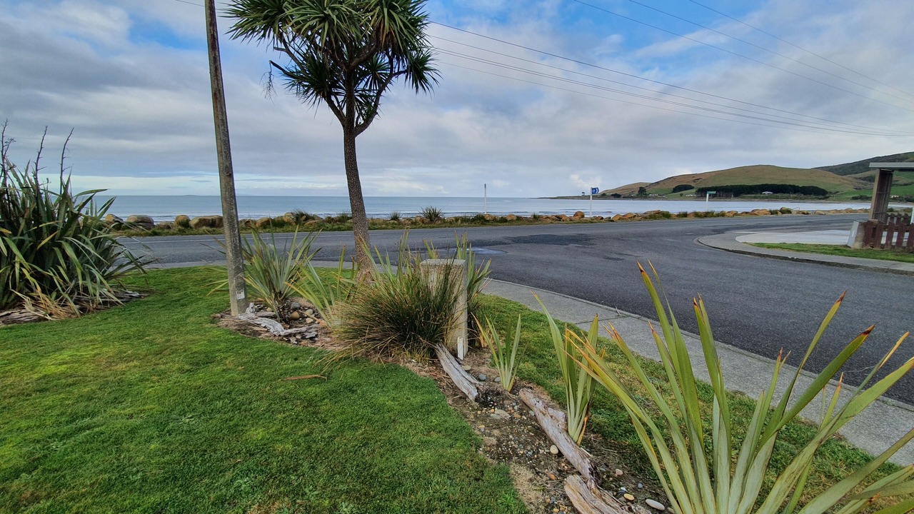 Photo of Outdoor in Colac Bay