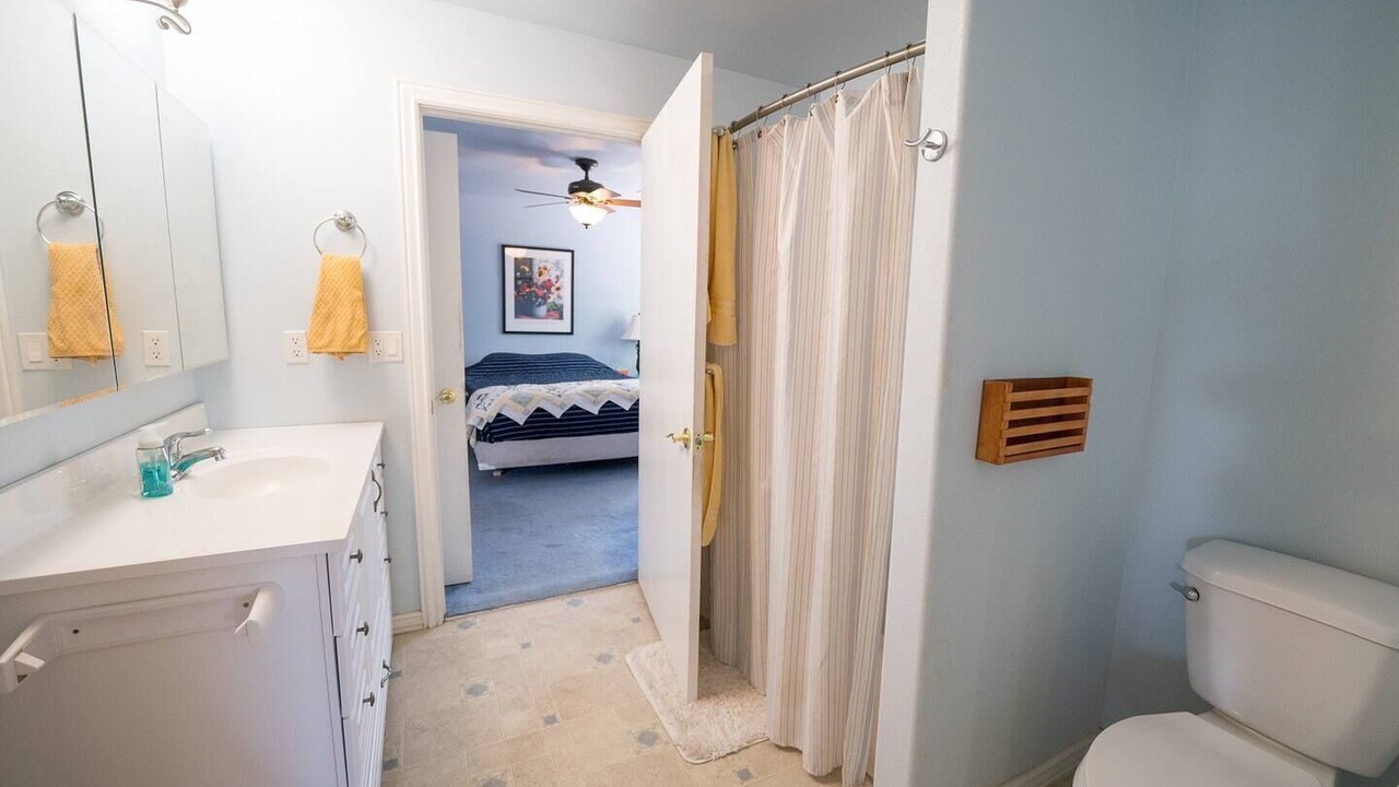 Photo of Bathroom in Safford