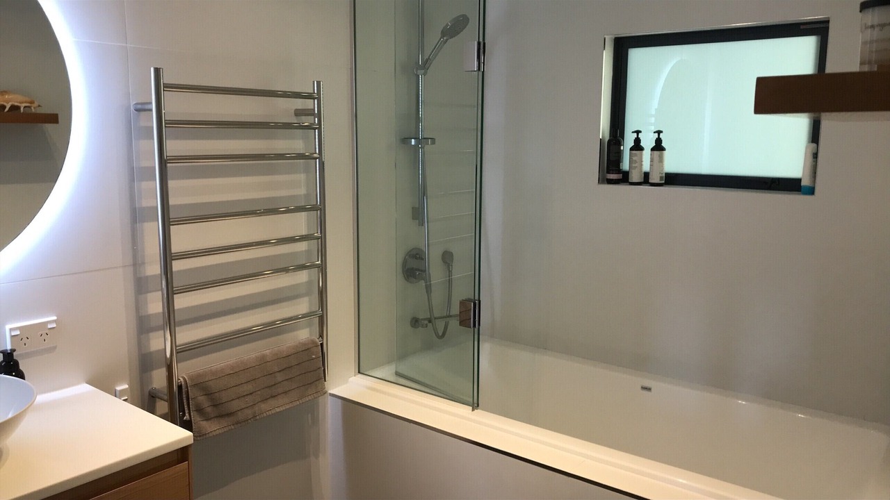 Photo of Bathroom in Piha