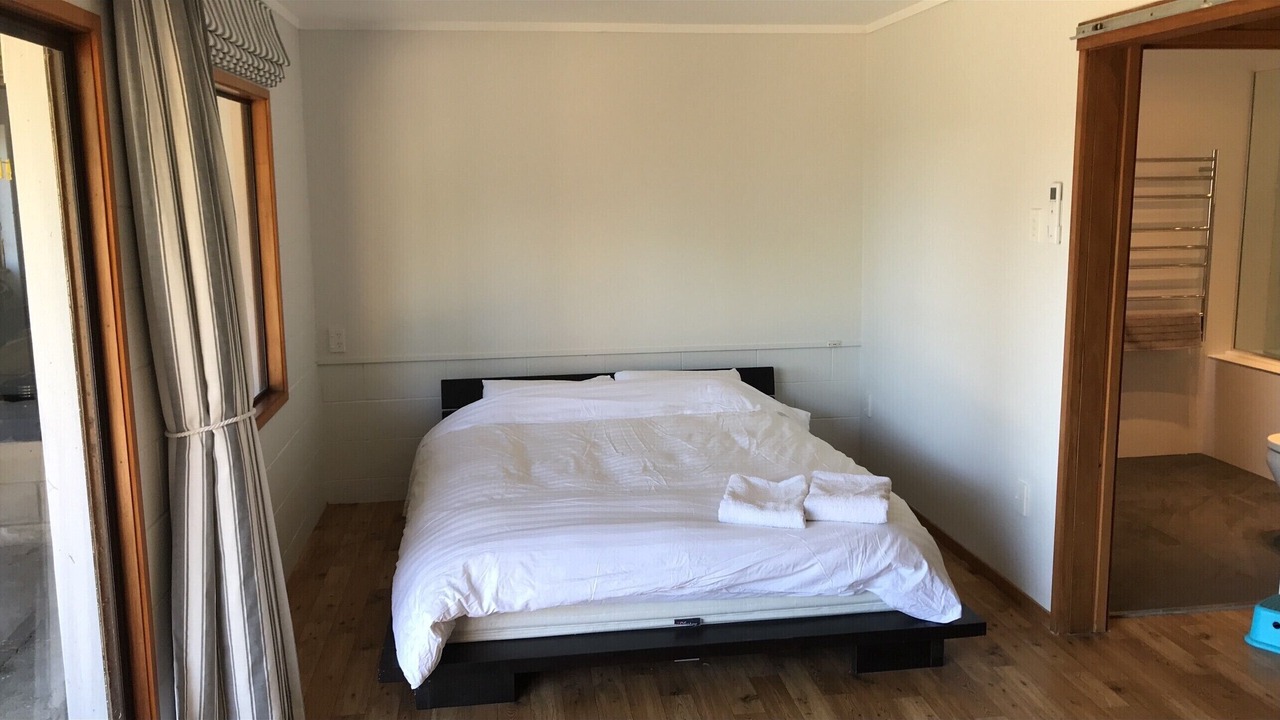 Photo of Bedroom in Piha