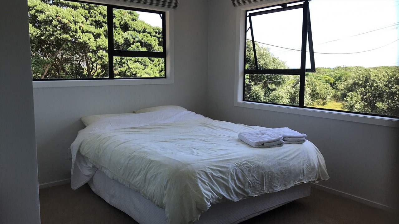 Photo of Bedroom in Piha