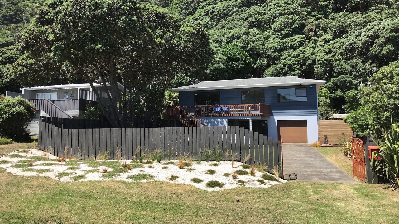 Photo of Outdoor in Piha