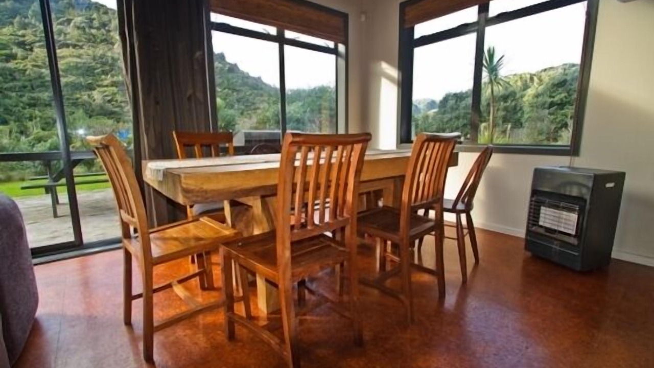 Photo of Others in Piha