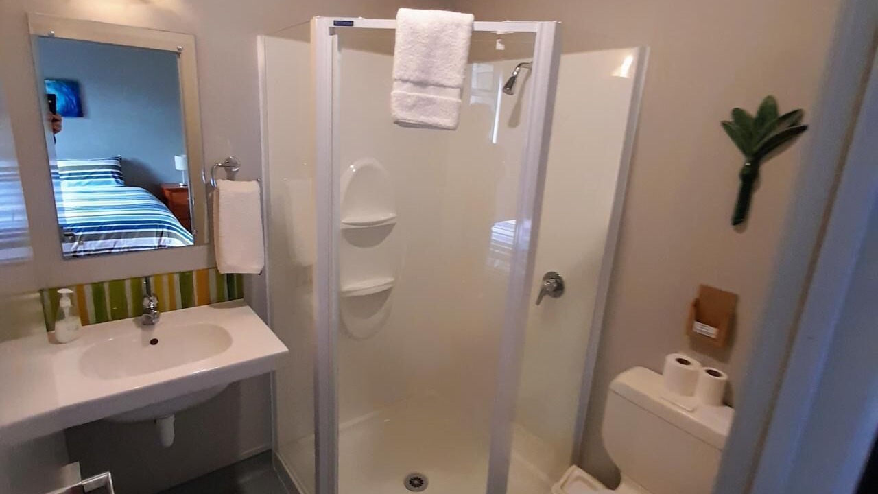 Photo of Bathroom in Piha