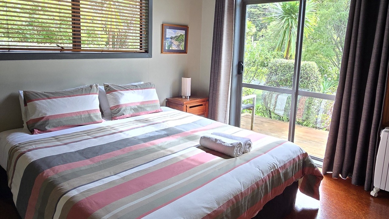 Photo of Bedroom in Piha