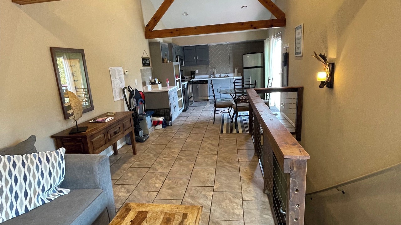 Photo of Livingroom in Nixa