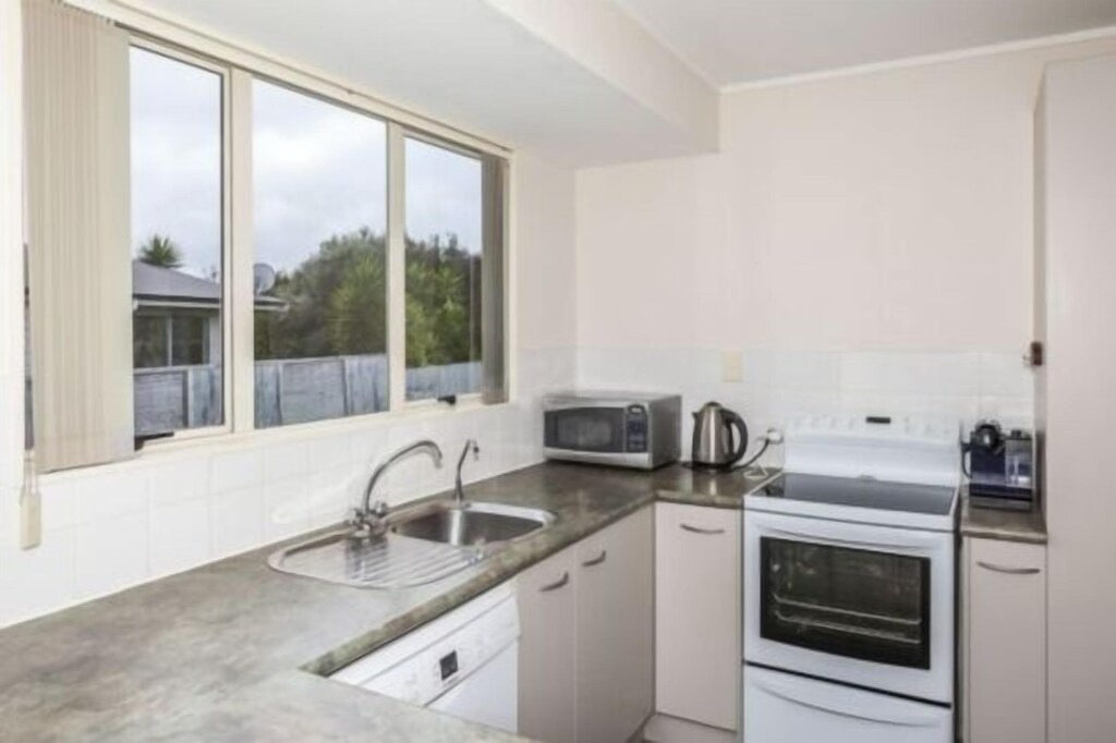 Photo of Kitchen in Cooks Beach