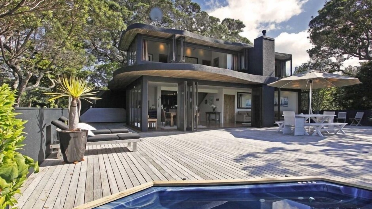 Photo of Others in Whangateau