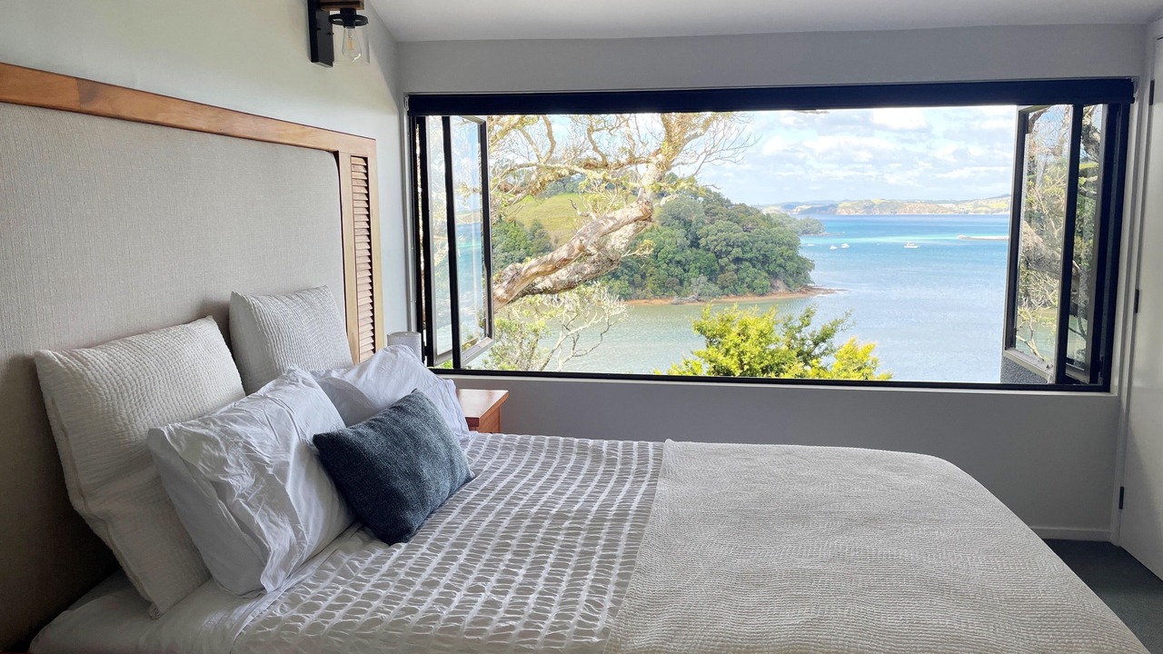 Photo of Bedroom in Whangateau